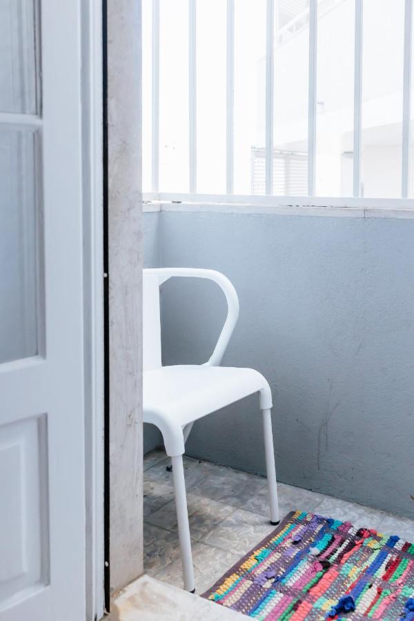 Center King Size Bird Room Lisbon Bagian luar foto